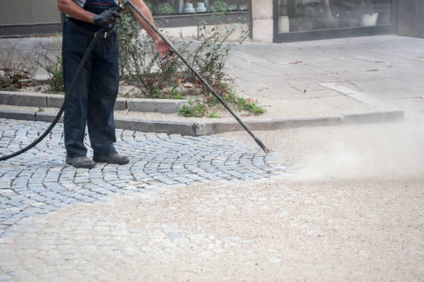 Best Machinery and Equipment Cleaning  in Negaunee, MI